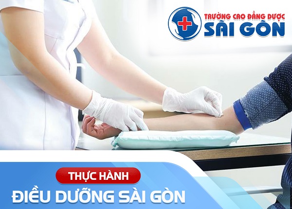 Liên thông Cao đẳng Điều dưỡng mở ra cơ hội việc làm lớn cho thí sinh