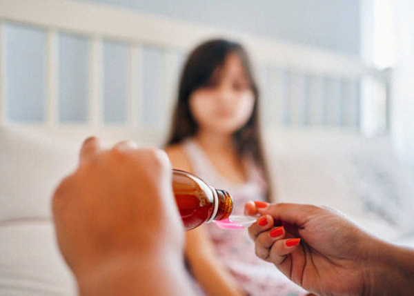 Thuốc long đờm là nhóm thuốc giúp làm loãng dịch nhầy đường hô hấp